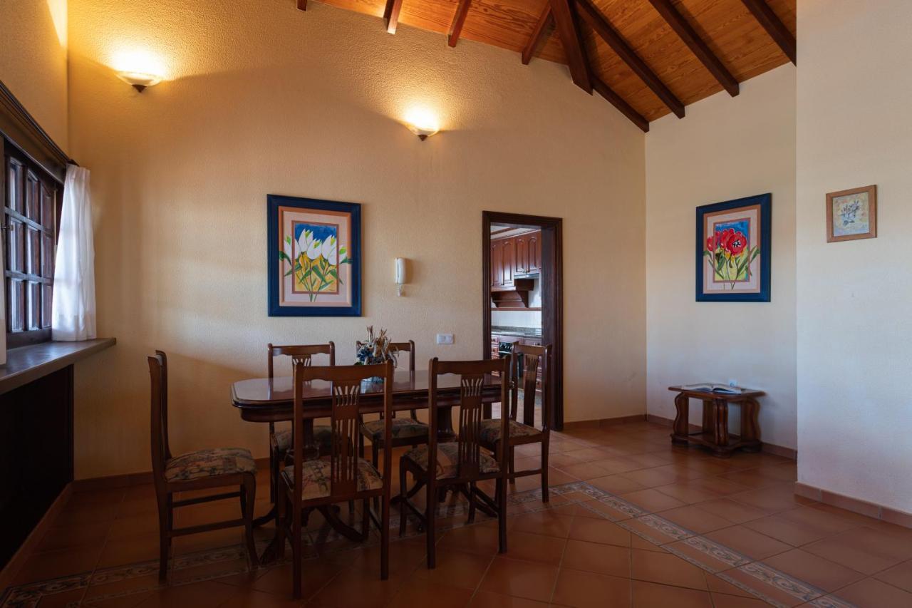 VILLA LOBOS con piscina privada Caleta de Fuste Exterior foto
