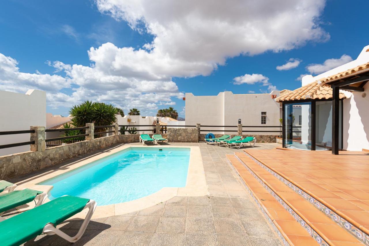 VILLA LOBOS con piscina privada Caleta de Fuste Exterior foto