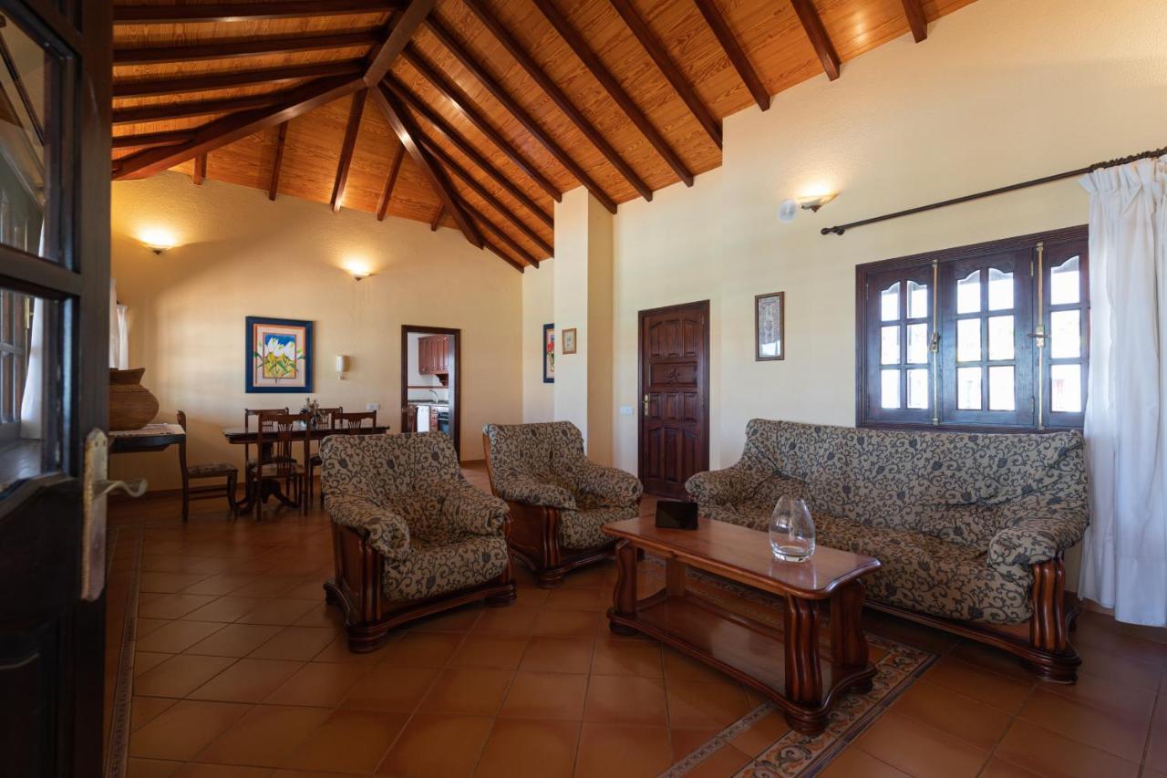 VILLA LOBOS con piscina privada Caleta de Fuste Exterior foto