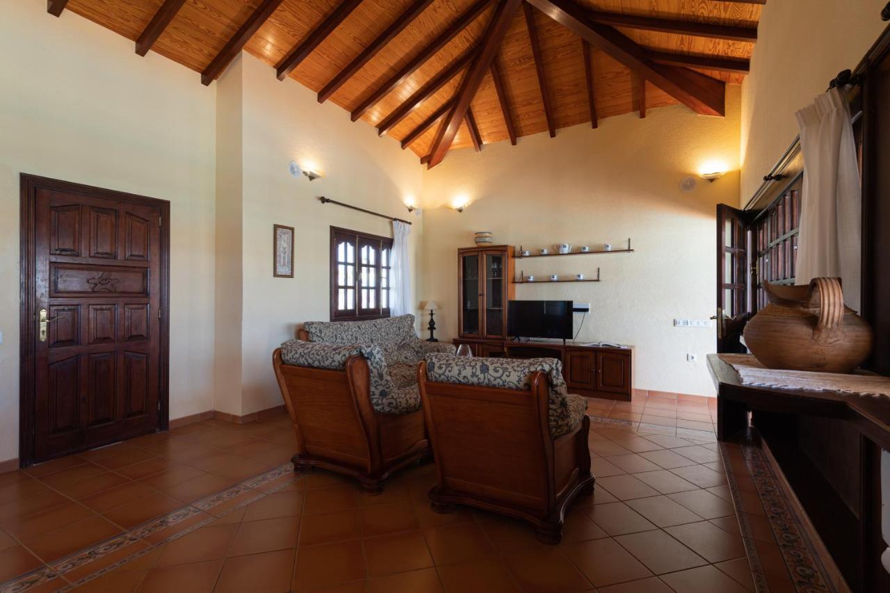 VILLA LOBOS con piscina privada Caleta de Fuste Exterior foto
